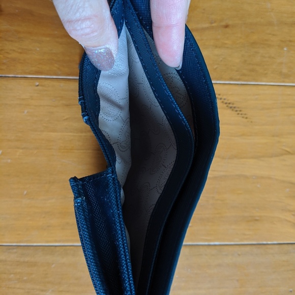 Wallet - Picture 3 of 4